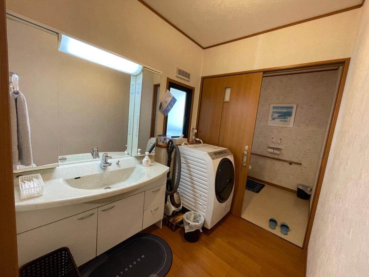 弓ヶ浜海水浴場徒歩1分! 一棟貸別荘! Yumigahama Beach House & Bbq! Minamiizu Esterno foto